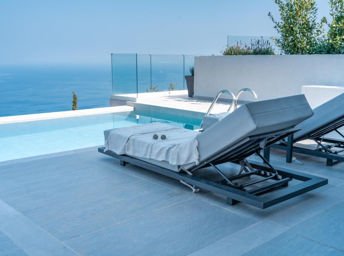 Anadeo Villas & Suites Exanthia ภายนอก รูปภาพ
